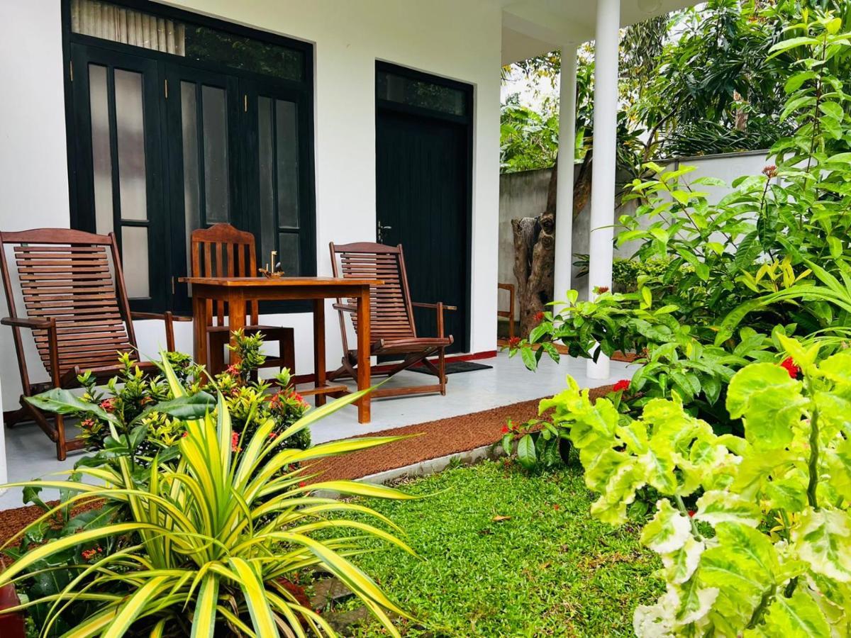 Rekawa Turtle Gate Hotel Tangalle Zewnętrze zdjęcie